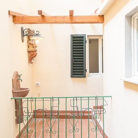 Pitti Place Firenze Bagian luar foto